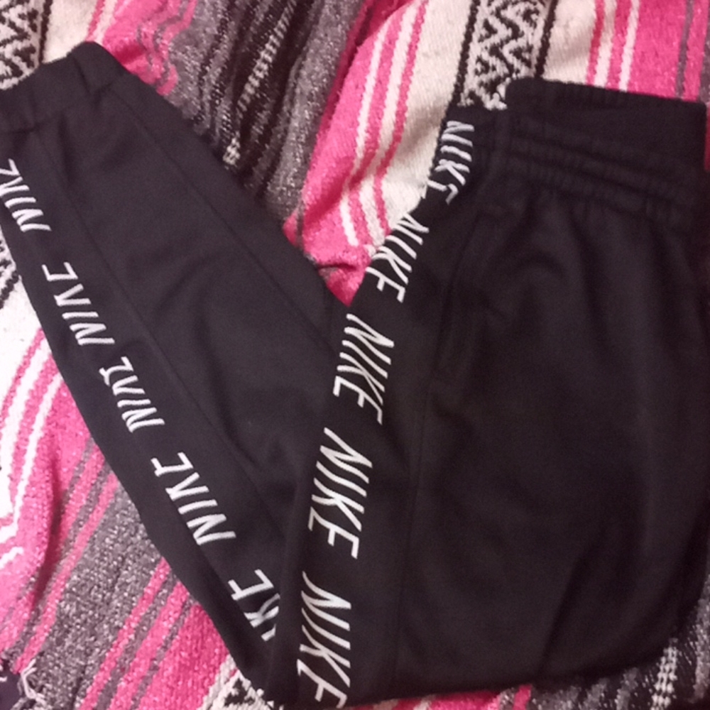 Womens Nike sweat pants